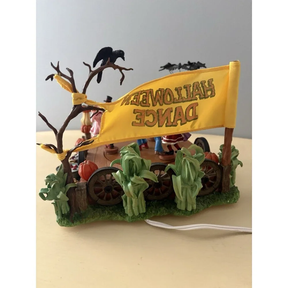 Dept 56 Snow Village Halloween Monster Mash HALLOWEEN DANCE #55189 Works VIDEO